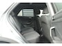 Volkswagen T-Roc 1.5 TSI 150pk DSG R-Line | LED Matrix | Achteruitrijcamera | Adaptieve Cruise Control | App Connect