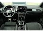 Volkswagen T-Roc 1.5 TSI 150pk DSG R-Line | LED Matrix | Achteruitrijcamera | Adaptieve Cruise Control | App Connect