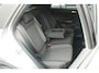 Volkswagen T-Roc 1.5 TSI 150pk DSG R-Line | LED Matrix | Achteruitrijcamera | Adaptieve Cruise Control | App Connect