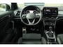 Volkswagen T-Roc 1.5 TSI 150pk DSG R-Line | LED Matrix | Achteruitrijcamera | Adaptieve Cruise Control | App Connect