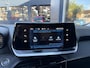 Peugeot 208 1.2 Turbo 100PK Allure | Navigatie via Telefoon | All season banden | Keyless Entry/Start | Climate Control | Stoelverwarming | LED Verlichting | Camera | Parkeersensoren | Cruise Control | Lichtmetalen Velgen | Half Lederen Bekleding |