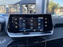 Peugeot 208 1.2 Turbo 100PK Allure | Navigatie via Telefoon | All season banden | Keyless Entry/Start | Climate Control | Stoelverwarming | LED Verlichting | Camera | Parkeersensoren | Cruise Control | Lichtmetalen Velgen | Half Lederen Bekleding |
