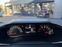 Peugeot 208 1.2 Turbo 100PK Allure | Navigatie via Telefoon | All season banden | Keyless Entry/Start | Climate Control | Stoelverwarming | LED Verlichting | Camera | Parkeersensoren | Cruise Control | Lichtmetalen Velgen | Half Lederen Bekleding |