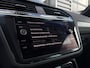 Volkswagen Tiguan 1.5 TSI 150 pk R-Line Business+ 7-DSG | Trekhaak | Navigatie | Achteruitrijcamera | ACC |