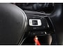 Volkswagen Polo 1.0 TSI Comfortline 95PK / 70kW DSG, 15" LMV met vierseizoenenbanden, parkeersensoren voor en achter (PDC), elektrisch verstel-, verwarm- en inklapbare buitenspiegels, navigatie, privacy glas, licht- en regensensor, cruise control, stoelverwarming, airco etc.