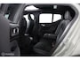 Volvo XC40 Recharge Pro | Panoramadak | 360 Camera | Harman Kardon | BLISS | Adaptieve Cruise | Verwarmbare Voorstoelen & Stuurwiel | Elektrische Stoelen |Soh 95,84|