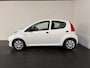 Peugeot 107 1.0-12V XR. Airco!