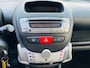 Toyota Aygo 1.0-12V Aspiration Red AIRCO CV AUTOMAAT!