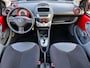 Toyota Aygo 1.0-12V Aspiration Red AIRCO CV AUTOMAAT!