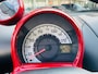 Toyota Aygo 1.0-12V Aspiration Red AIRCO CV AUTOMAAT!