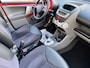 Toyota Aygo 1.0-12V Aspiration Red AIRCO CV AUTOMAAT!