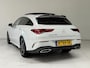 Mercedes-Benz CLA Shooting Brake 200 AMG Line | Navigatie| Camera | Panoramadak | Stoelverwarming | Sfeerverlichting |