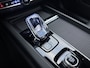 Volvo XC60 2.0 T8 Plug-in hybrid AWD Ultra Black Edition Bowers&Wilkins audio | 22'' | Head-Up | Lederen Dashboard |  Full-LED / Panoramadak / Sportstoelen / Getint Glas / El. Stoelen |  Luchtvering / BLIS |  Stoel + Stuurw. Verwarming