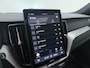 Volvo XC60 2.0 T8 Plug-in hybrid AWD Ultra Black Edition Bowers&Wilkins audio | 22'' | Head-Up | Lederen Dashboard |  Full-LED / Panoramadak / Sportstoelen / Getint Glas / El. Stoelen |  Luchtvering / BLIS |  Stoel + Stuurw. Verwarming