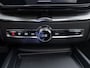Volvo XC60 2.0 T8 Plug-in hybrid AWD Ultra Black Edition Bowers&Wilkins audio | 22'' | Head-Up | Lederen Dashboard |  Full-LED / Panoramadak / Sportstoelen / Getint Glas / El. Stoelen |  Luchtvering / BLIS |  Stoel + Stuurw. Verwarming