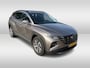 Hyundai Tucson 1.6 T-GDI MHEV Comfort Smart / Trekhaak / Camera / CarPlay / Keyless / 19'' / Navigatie / Virtual Cockpit / Stuur+Stoelverwarming / DAB / Cruise Control