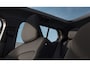 Volvo EX30 Cross Country P5 Long Range Ultra Europa 69 kWh 360 Camera/ Panoramadak/ Harman Kardon audio/ Digital Key/ Stoelverwarming/ Stuurverwarming/ Elektrisch verstelbare stoelen met geheugen