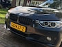 BMW 3-Serie Touring 320i Executive Aut. | Xenon | Zwart Optiek | 18 inch | Cruise Control | PDC | Historie | Trekhaak | NAP |