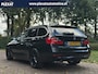 BMW 3-Serie Touring 320i Executive Aut. | Xenon | Zwart Optiek | 18 inch | Cruise Control | PDC | Historie | Trekhaak | NAP |