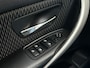 BMW 3-Serie Touring 320i Executive Aut. | Xenon | Zwart Optiek | 18 inch | Cruise Control | PDC | Historie | Trekhaak | NAP |