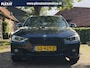 BMW 3-Serie Touring 320i Executive Aut. | Xenon | Zwart Optiek | 18 inch | Cruise Control | PDC | Historie | Trekhaak | NAP |