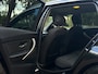 BMW 3-Serie Touring 320i Executive Aut. | Xenon | Zwart Optiek | 18 inch | Cruise Control | PDC | Historie | Trekhaak | NAP |