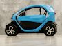 Renault Twizy Life Sport (45 KMH, BROMMER KENTEKEN, LED, ZWART LEDER, PARKEERSENSOREN, SPORTSTOEL, NIEUWSTAAT)