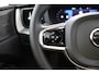 Volvo XC60 T6 AWD Ultra Black Edition | SoH 100% | Luchtvering | Trekhaak | Snel Beschikbaar | Harman/Kardon |