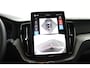 Volvo XC60 T6 AWD Ultra Black Edition | SoH 100% | Luchtvering | Trekhaak | Snel Beschikbaar | Harman/Kardon |