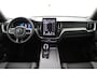 Volvo XC60 T6 AWD Ultra Black Edition | SoH 100% | Luchtvering | Trekhaak | Snel Beschikbaar | Harman/Kardon |