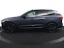 Volvo XC60 T6 AWD Ultra Black Edition | SoH 100% | Luchtvering | Trekhaak | Snel Beschikbaar | Harman/Kardon |
