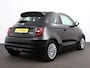 Fiat 500e Berline 42 kWh Automaat Climate control Cruise control Achteruitrijcamera Led Navigatie Apple Carplay/ Android Auto Lichtmetalen velgen Stoelverwarming
