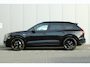 Volkswagen Touareg R 3.0 TSI eHybrid 462pk 4MOTION | Panoramadak | Trekhaak Uitklapbaar | Luchtvering | 360 Camera | Head-up