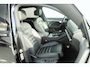 Volkswagen Touareg R 3.0 TSI eHybrid 462pk 4MOTION | Panoramadak | Trekhaak Uitklapbaar | Luchtvering | 360 Camera | Head-up