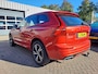 Volvo XC60 2.0 B5 AWD R-Design | TREKHAAK | HARMAN KARDON | STOELVERWARMING | 360 CAMERA | STOELMEMORY | NAVIGATIE