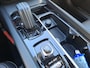 Volvo XC60 2.0 B5 AWD R-Design | TREKHAAK | HARMAN KARDON | STOELVERWARMING | 360 CAMERA | STOELMEMORY | NAVIGATIE