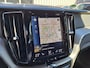 Volvo XC60 2.0 B5 AWD R-Design | TREKHAAK | HARMAN KARDON | STOELVERWARMING | 360 CAMERA | STOELMEMORY | NAVIGATIE