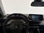 Peugeot 2008 1.2 PureTech 101pk Active Pack Navigatie Apple Carplay/Android Auto Parkeersensoren achter Cruise Control Ledverlichting Climate Control
