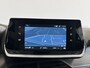 Peugeot 2008 1.2 PureTech 101pk Active Pack Navigatie Apple Carplay/Android Auto Parkeersensoren achter Cruise Control Ledverlichting Climate Control
