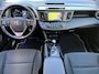 Toyota RAV4 2.5 Hybrid AWD Style | Trekhaak | Navigatie | Parkeersensoren | 18 inch LM-velgen | Elektrische klep |