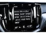 Volvo XC60 T8 AWD | Pano | 360° | Luchtvering | Leder