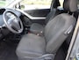 Toyota Yaris 1.0 VVTI ACCES LIMITED