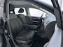 Volkswagen Polo 1.2 TSI Comfortline Connected Series Parkeersensoren Navigatie App-Connect DAB+