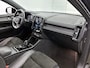 Volvo XC40 1.5 T3 R-Design Automaat | Cruise Control | Stoel/stuurverwarming | CarPlay | Camera | Blind Spot | Trekhaak