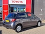 Toyota Yaris 1.0 VVT-i Now AIRCO BESTUURDERS STOEL IN HOOGTE DEALER ONDERHOUDEN