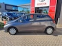Toyota Yaris 1.0 VVT-i Now AIRCO BESTUURDERS STOEL IN HOOGTE DEALER ONDERHOUDEN