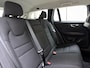 Volvo V60 2.0 B3 Core Adaptieve Cruise Control | Achteruitrijcamera | Lichtmetaal 17"