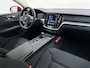 Volvo V60 2.0 B3 Core Adaptieve Cruise Control | Achteruitrijcamera | Lichtmetaal 17"