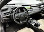 Lexus ES 300h President Line | BTW voertuig | Schuif/kantel dak| Mark Levinson | 360 Camera | Memory Seat | Stoel+stuurverwarming | Stoelventilatie | KXJ-43-X