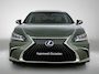 Lexus ES 300h President Line | BTW voertuig | Schuif/kantel dak| Mark Levinson | 360 Camera | Memory Seat | Stoel+stuurverwarming | Stoelventilatie | KXJ-43-X